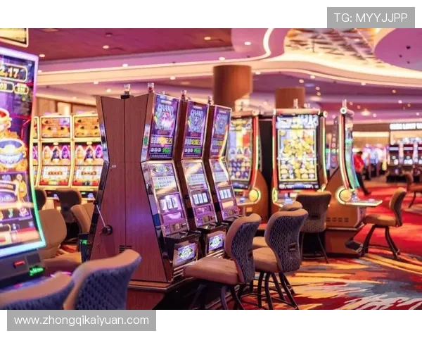 拉斯维加斯凯撒皇宫赌场的环境与氛围介绍，感受世界级赌场带来的奢华与激情体验